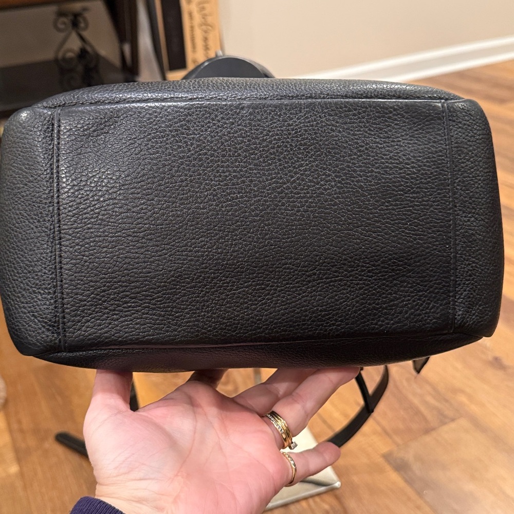 Coach “Pennie” Black Pebbled Leather Shoulder Bag (with Hang Tag & Twilly)(EUC) - Picture 11 of 17